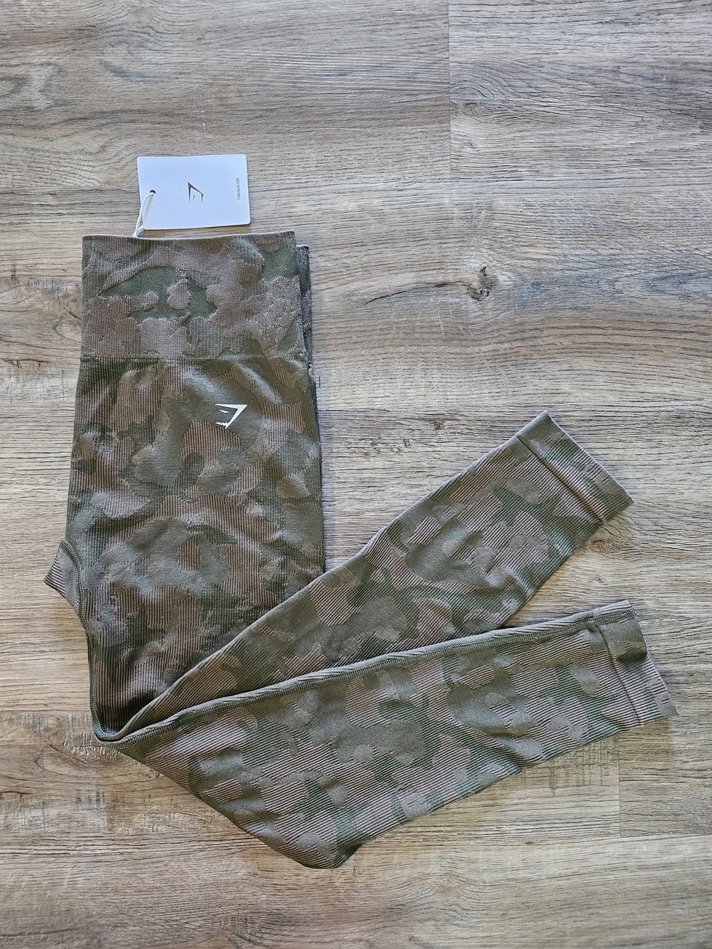 GYMSHARK Adapt Seamless Camo Winter‎ Olive & Soul Brown Leggings